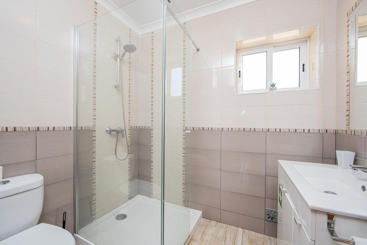 Caparica Beach Apartment By Host-Point Кошта-да-Капаріка Екстер'єр фото
